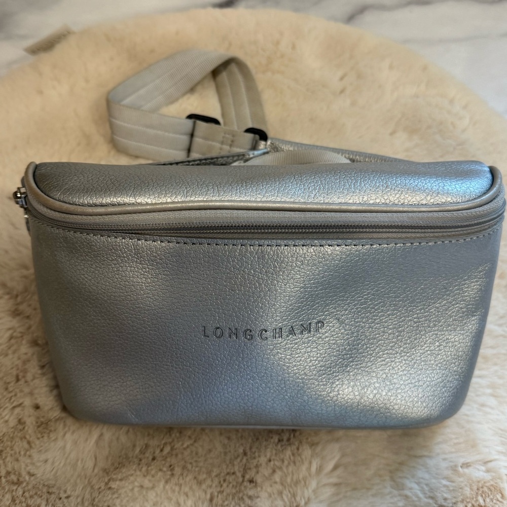 Longchamp fannypack/ crossbody